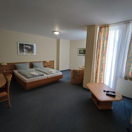 Hotel Schiff Rastatt Exterior foto